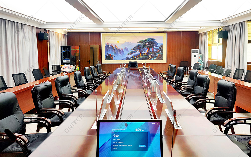 院校无纸化会议系统应用案例——河北正定师专智能会议室建设2.jpg