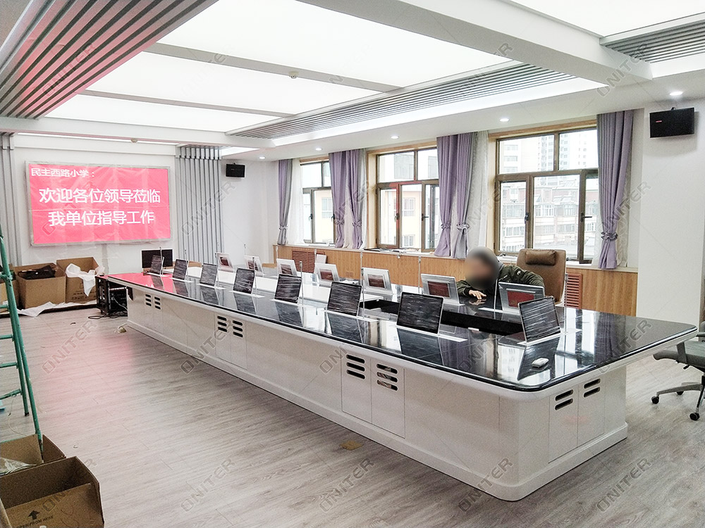 ONITER教育行业应用案例——兰州市民主西路小学智能会议室建设实践1.jpg